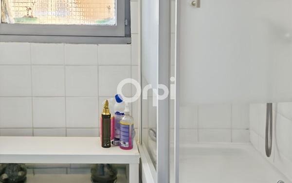 Maison à vendre    6 pièces •  Fosses