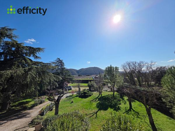 Maison 6 pièces - 150 m² Exclusivité efficity