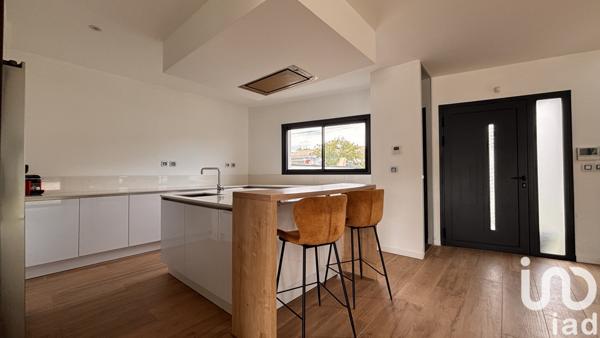 Maison à vendre 6 pièces 197 m² Bègles