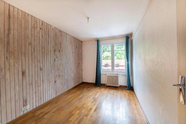 Appartement à louer 3 pièces 64.6m² Montbéliard (25200)