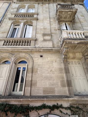 BORDEAUX – T3 RÉNOVÉ AVEC BALCON, CAVE ET CELLIER