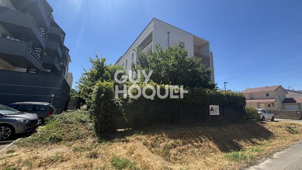 À VENDRE – BOURGOIN-JALLIEU / SECTEUR LA GRIVE – T5 DE 100 M² AVEC GARAGE