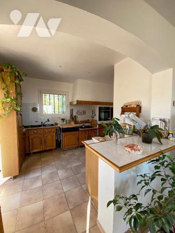 Maison individuelle avec piscine à vendre à La Gaude