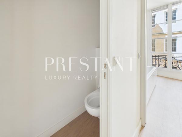 BORDEAUX CHARTRONS – APPARTEMENT BOURGEOIS AVEC BALCON – POSSIBILITE T4, BORDEAUX