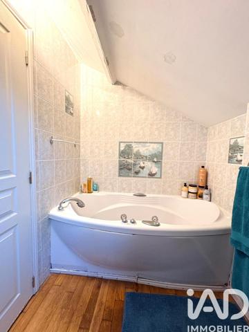 Maison à vendre 5 pièces 164 m² Latouille-Lentillac