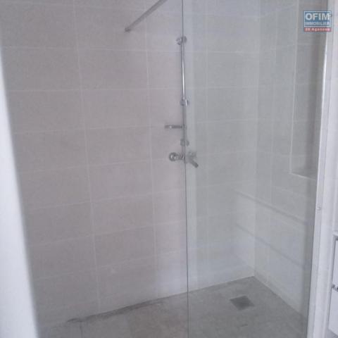 Appartement 2 chambres à louer plateau caillou SAINT-PAUL