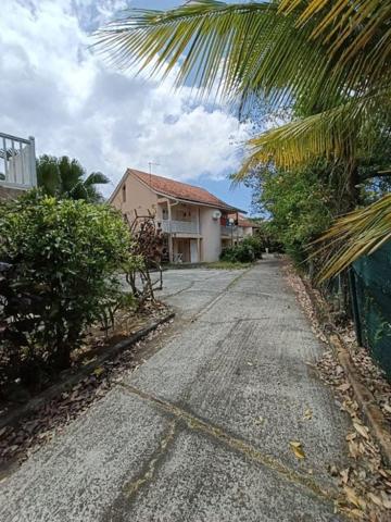 Vente / Appartement T2 à Les Trois-Îlets (97229)
