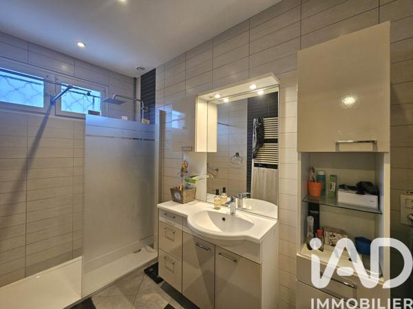 Maison à vendre 5 pièces 102 m² Ruffec