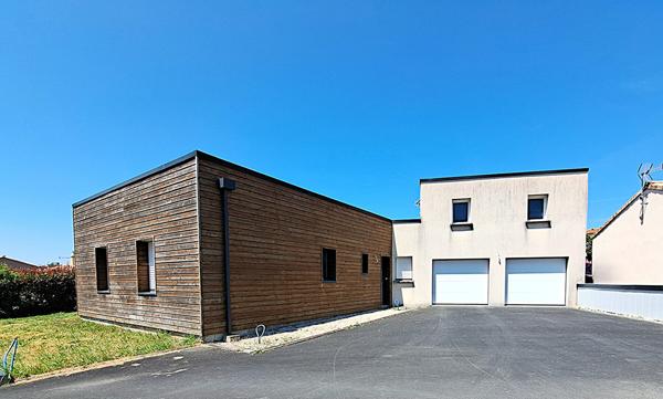 Maison de plain-pied Le Boupere 5 pièce(s)