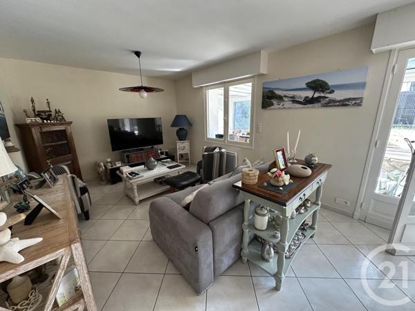 Maison à vendre  10 pièces - 264,90 m2 ROYAN - 17