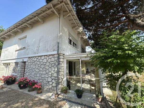 Maison à vendre  10 pièces - 264,90 m2 ROYAN - 17