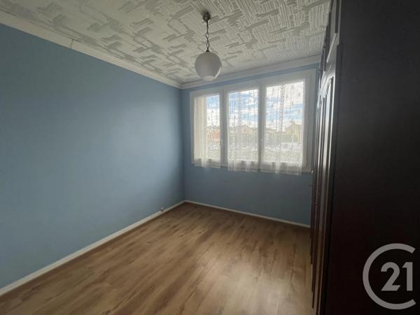 Appartement F3 à vendre  3 pièces - 63 m 2   CHARTRES  - 28
