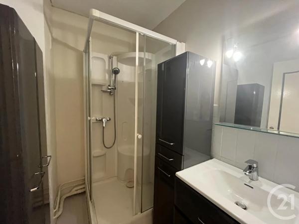 Appartement F3 à vendre  3 pièces - 63 m 2   CHARTRES  - 28