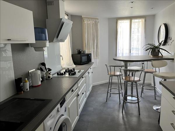 Immeuble à vendre |  Lalbenque |  296 m²