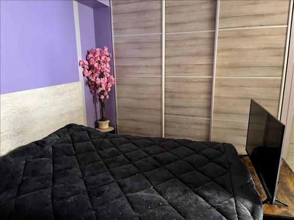 Immeuble à vendre |  Lalbenque |  296 m²