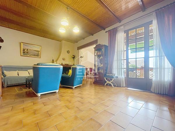 A VENDRE MARSEILLE 13014 BON SECOURS MAISON T5 TERRAIN GARAGE PISCINE DEPENDANCE STUDIO