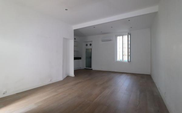 Maison à vendre    2 pièces • 35 m2 Marseille 9