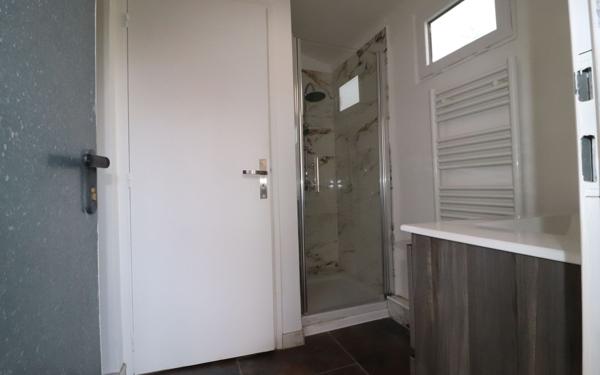 Maison à vendre    2 pièces • 35 m2 Marseille 9