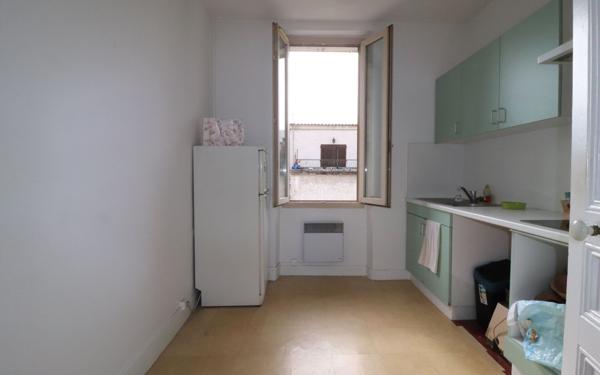 Maison à vendre    2 pièces • 35 m2 Marseille 9