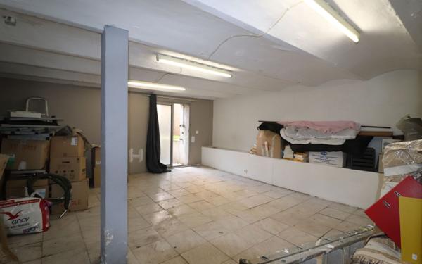 Maison à vendre    2 pièces • 35 m2 Marseille 9