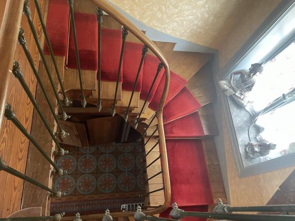 PROPRIETE DE CARACTERE CENTRE BOURG