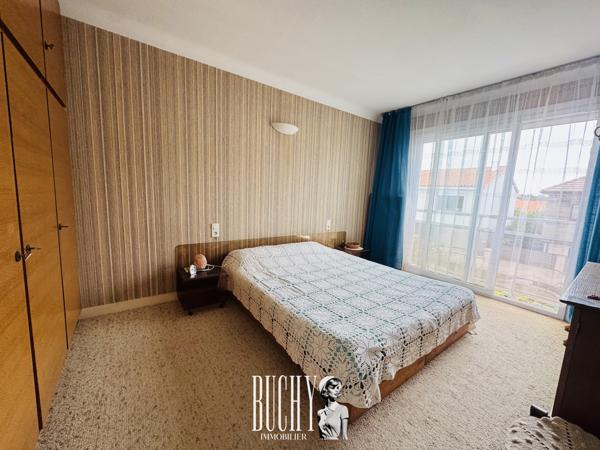 Maison 7 pièce(s) 5 chambre(s) 169 m²