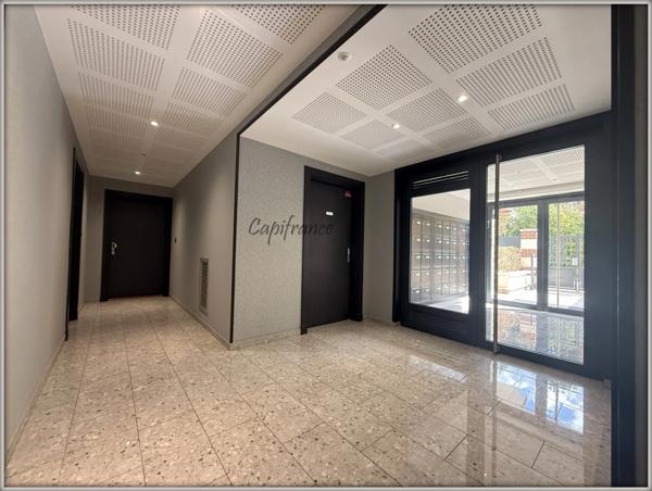 Gagny (93) — Appartement à louer 2 pièces meublé récent avec Jardin privatif de 50 m² + Parking