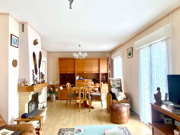 Maison  6 pièce(s) 105 m2