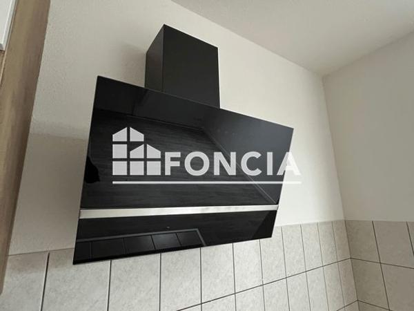 Location Appartement 2 pièces 43.8 m² - 35 AVENUE GAMBETTA Roanne 42300