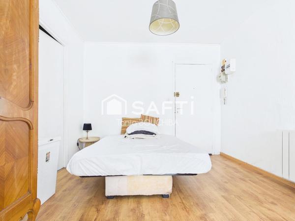 Studio avec balcon, adresse privilégiée