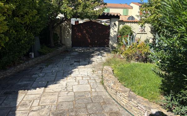 Maison à vendre    4 pièces • 95 m2 Vedène