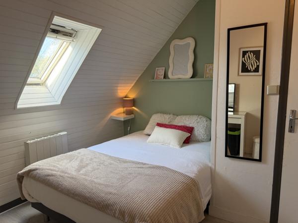 Lesconil – Jolie Maison de 100m² avec Terrasse & Garage à Quelques pas de la Plage et des Commerces