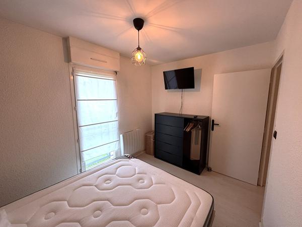 À LOUER - MONTGERMONT ! Appartement T2 MEUBLÉ, 41m², terrasse et vue dégagée, 1 place de parking