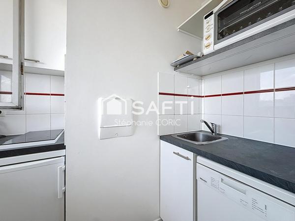 STUDIO AVEC BALCON - DERNIER ETAGE - VUE DÉGAGÉE