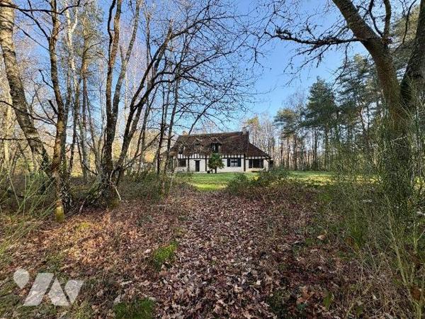 Exceptionnelle propriété en Sologne : Une maison de caractère sur 31 hectares
Nichée au coeur ...