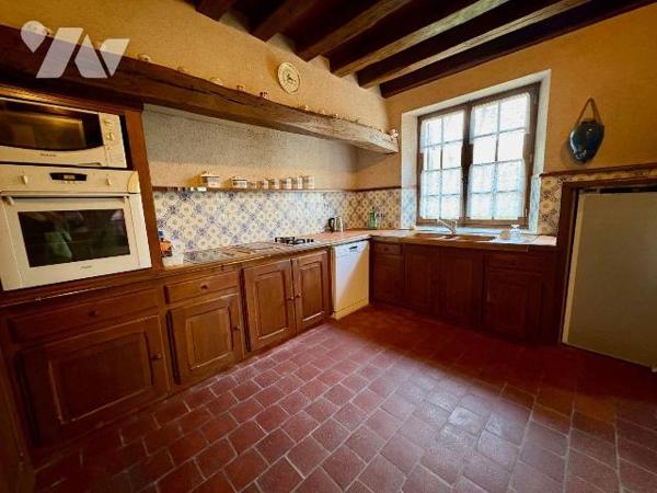 Exceptionnelle propriété en Sologne : Une maison de caractère sur 31 hectares
Nichée au coeur ...