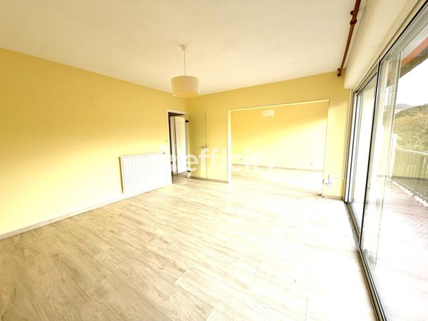 Appartement 3 pièces - 67 m² Exclusivité efficity