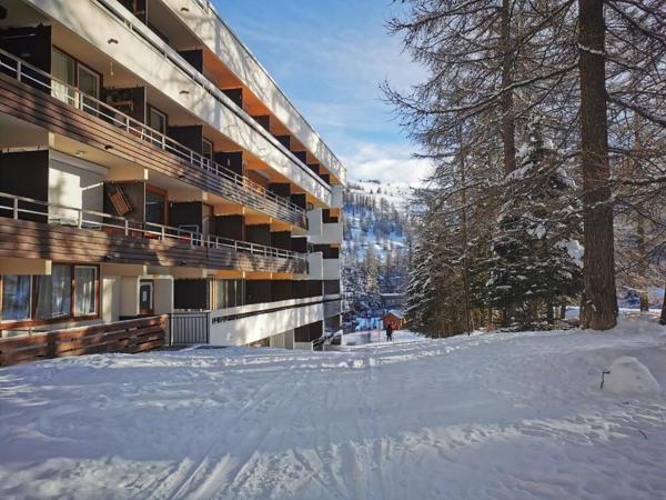LOCATION À LA SEMAINE - Studio aménagé 4 couchages au pied des pistes - Vars les Claux