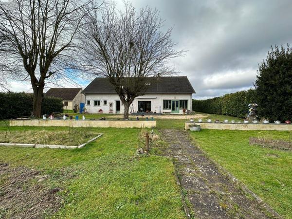 Maison à vendre à Faverolles-sur-Cher dans le Loir-et-Cher (41400), ref : 12101/1258