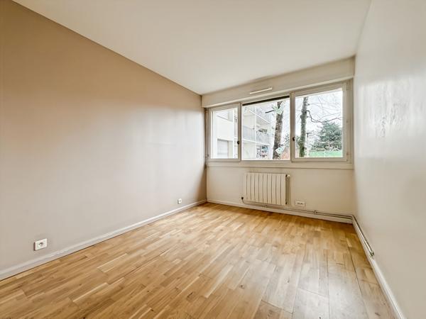 Appartement 2 pièces 55 m2 Rosny Métro Ligne 11