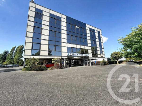 à vendre  68,20 m 2   ST CLEMENT  - 89