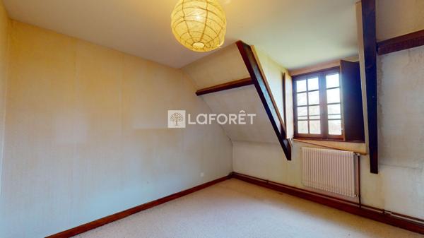 Achat maison Villefranche-d'Allier - 8 pièce(s) - 224 m² - 189 000 €