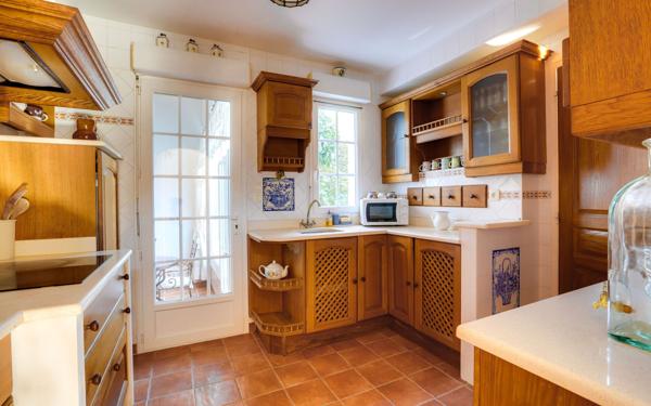 Maison à vendre    5 pièces • 165 m2 Saint-Pée-sur-Nivelle