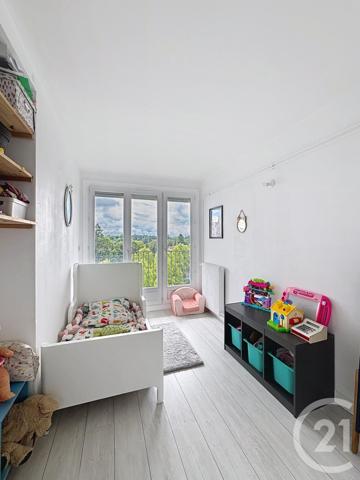 Appartement F4 à vendre  4 pièces - 82,25 m2 OLIVET - 45