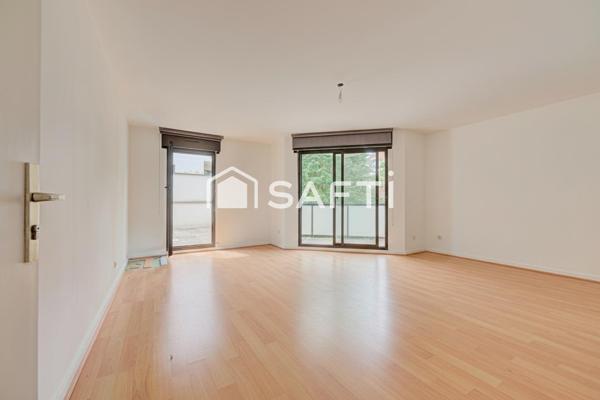 3 pièces centre-ville avec terrasse 30 m² et balcon