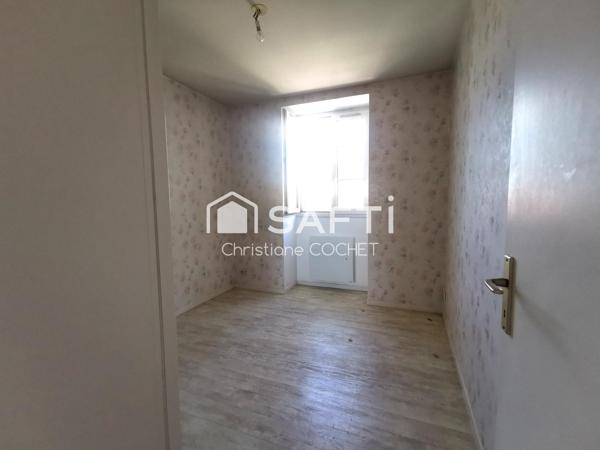Très bel appartement T3 proche gare de Melun à pied avec balcon, cave et box en s/sol