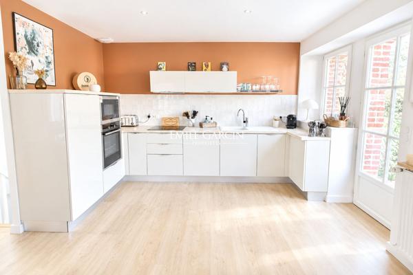 A vendre Maison de caractère  CENTRE Dinard