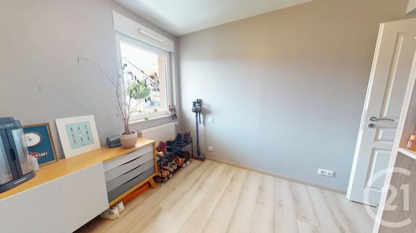 Appartement F3 Bis à vendre  3 pièces - 62,44 m 2   MORTEAU  - 25