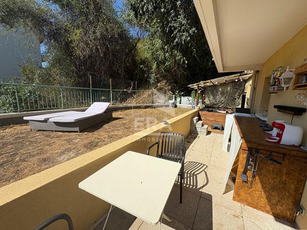 Appartement à vendre Nice Pasteur 2 pièces terrasse jardin jaccuzi