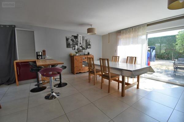 Maison à vendre à Saint-Martin-du-Fouilloux dans le Maine-et-Loire (49170), ref : 49019-3441